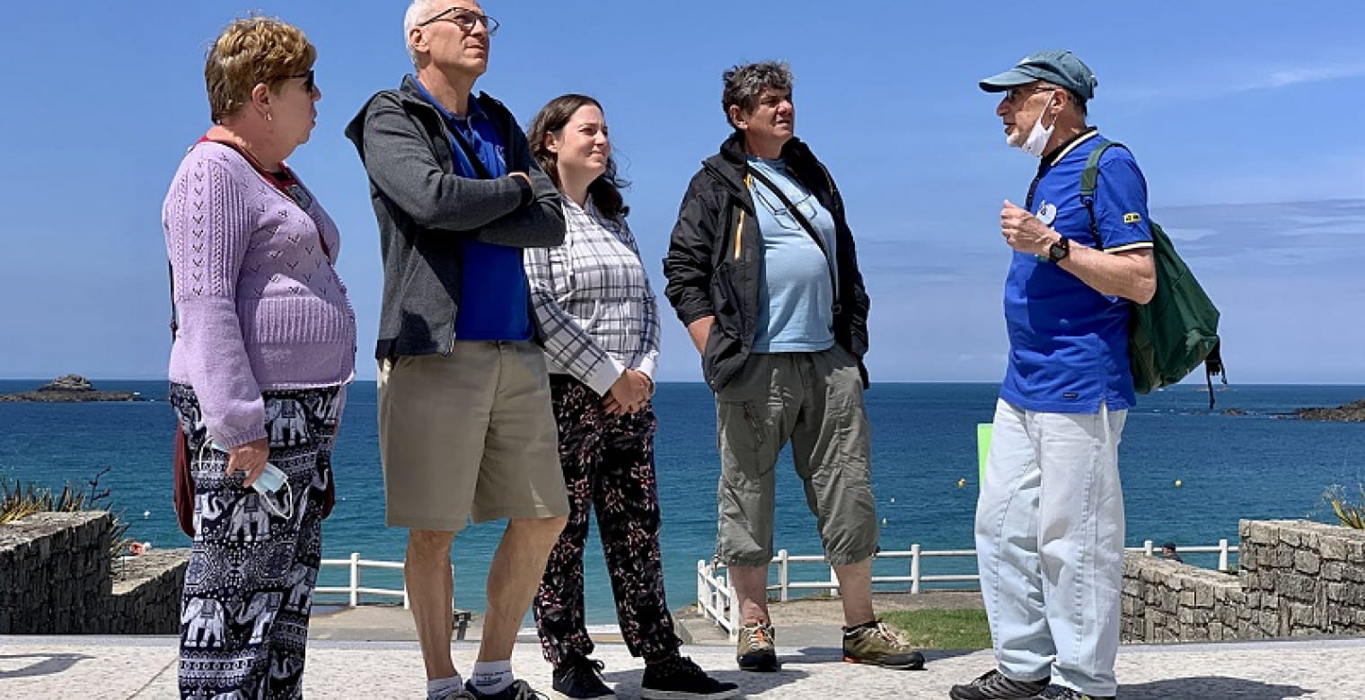 Loisirs-Balades accompagnées sur les pas de l'Ermite-Saint-Malo