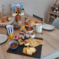 Petit déjeuner salle à manger 