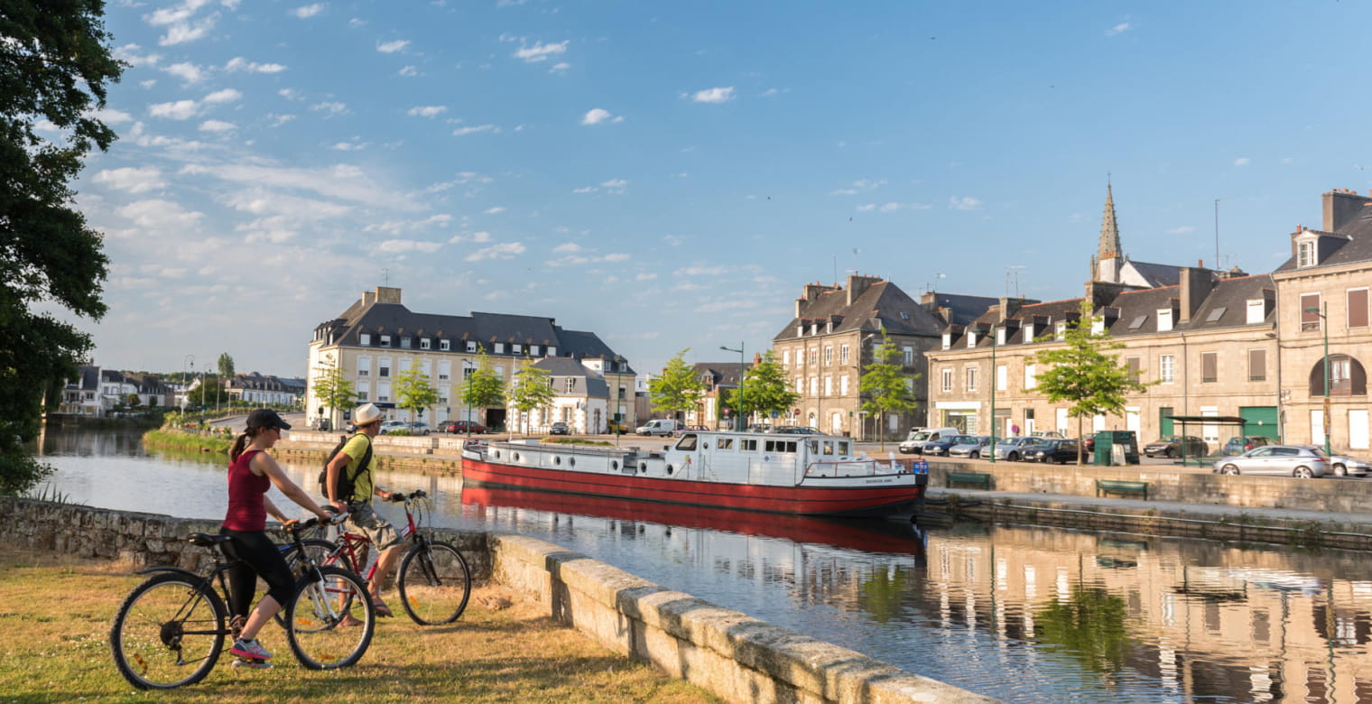 1-pontivy-le-long-du-canal-emmanuel-berthier-1920x960-crop-1540915426