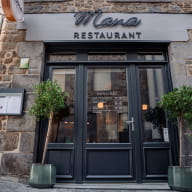 Restaurant_Mana_Saint-Brieuc_devanture_1